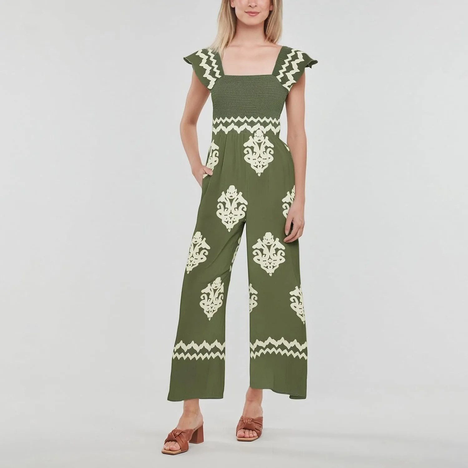 Boho Overalls for Women Wide Leg Floral Jumpsuits Square Neck Cap Sleeve Smocked Jumpsuit Summer Vacation Outfits Pockets