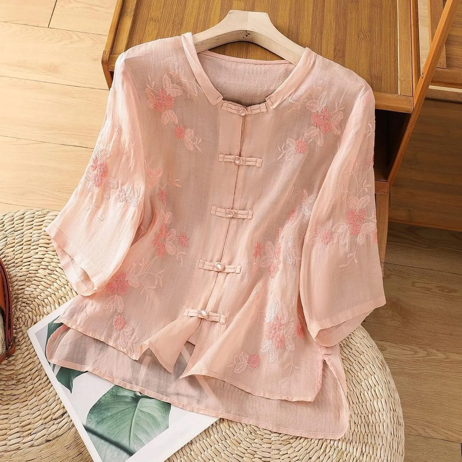 Linen Shirts for Women Crewneck Embroidery Blouse Boho Trendy Tops Short Sleeve Loose Fit Tunic Tops