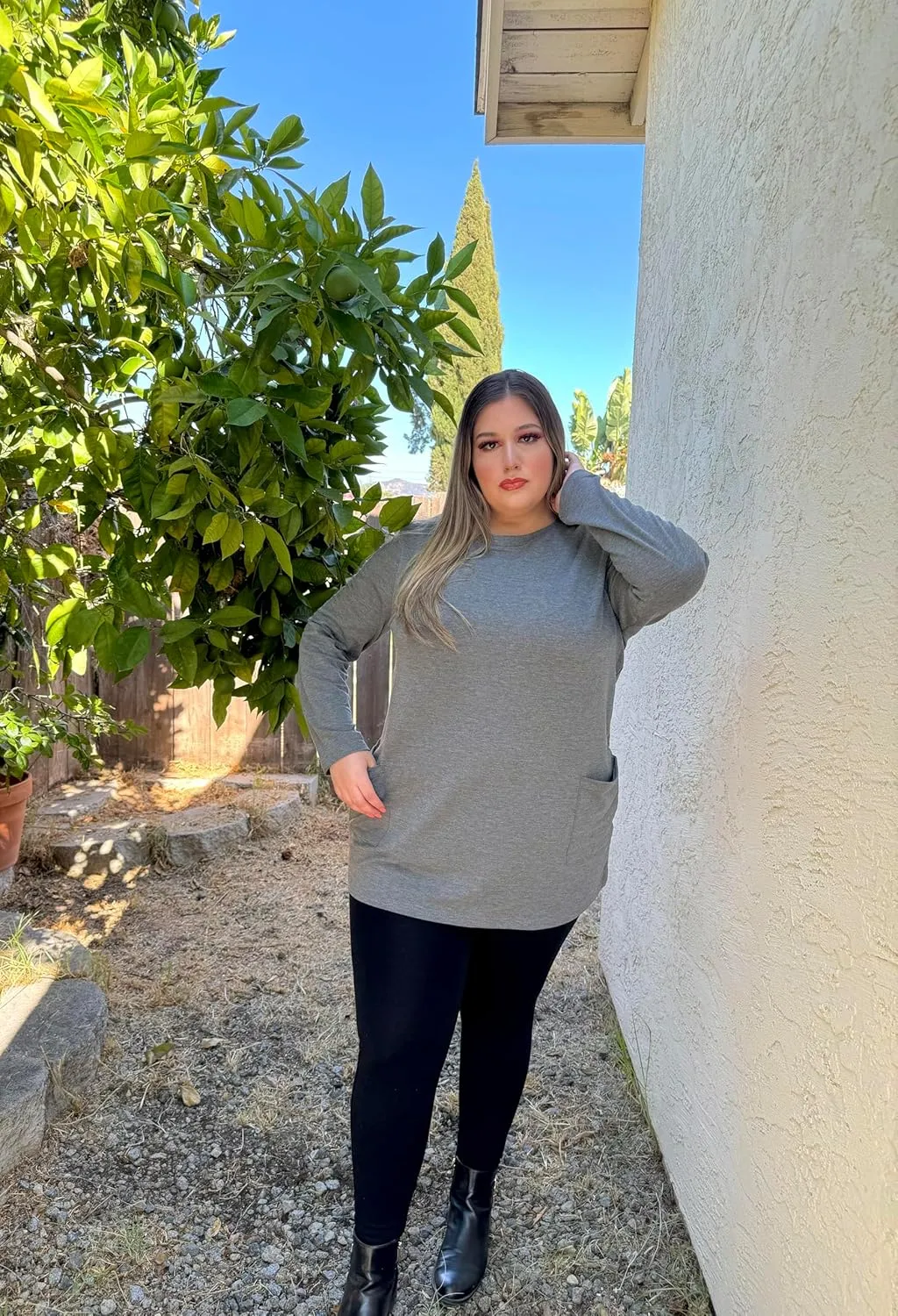 RITERA Plus Size Top for Women Long Sleeve Tunic Tops Winter Shirts Fall Casual T-shirts with Pockets Crewneck XL-5XL