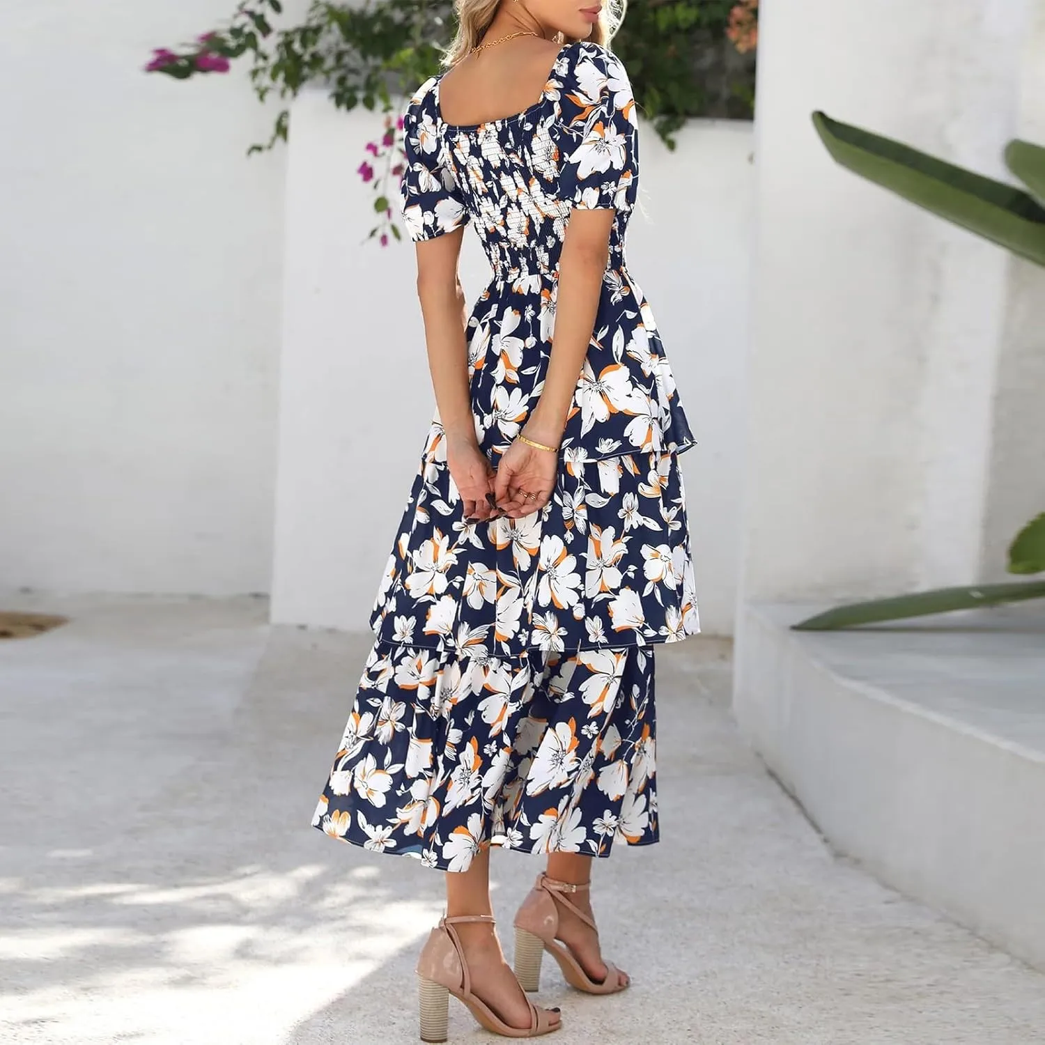 Tiered Maxi Dresses for Women 2025 Casual Boho Summer Dress Cute Long Floral Dresses Square Neck Short Sleeve Dress