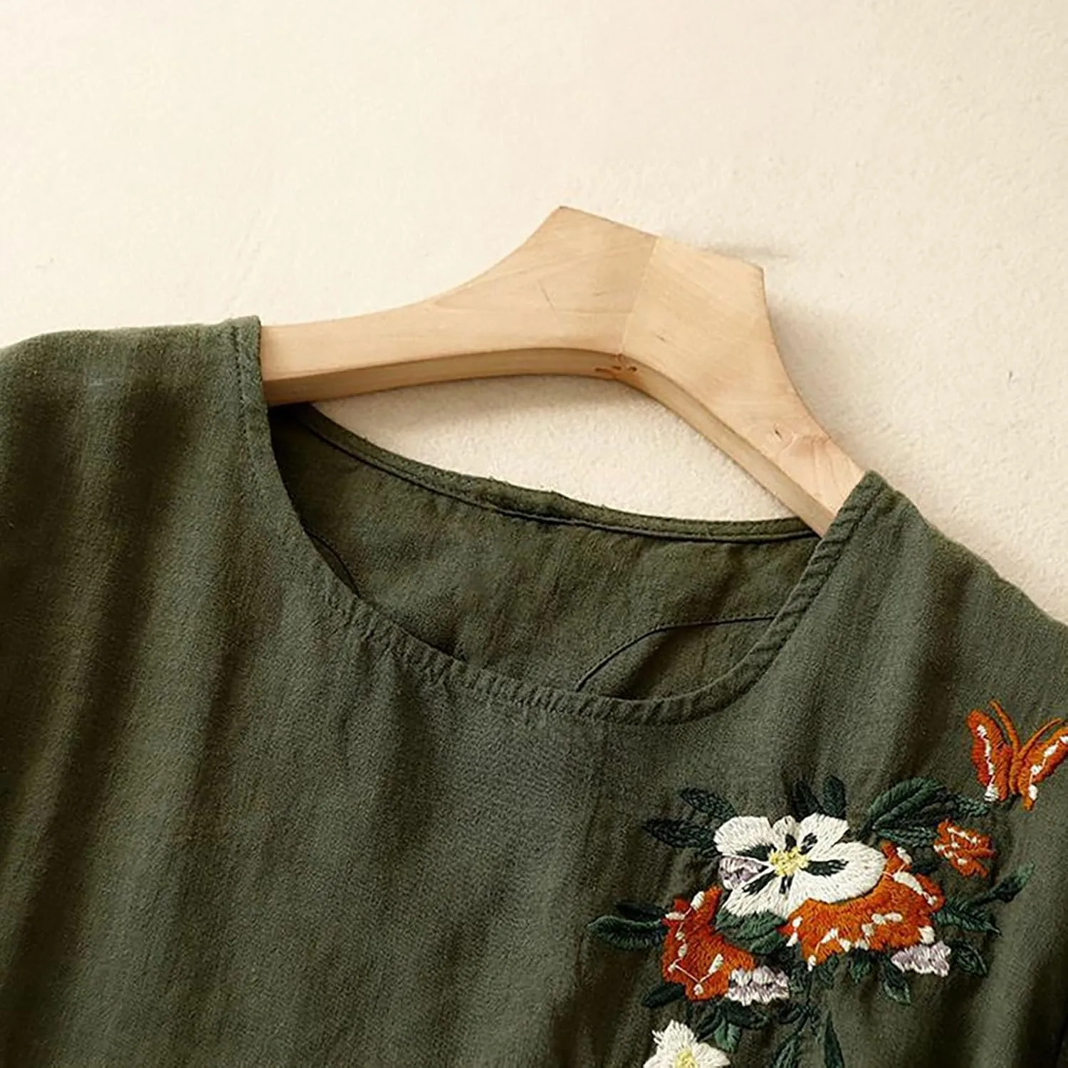 Women's Summer Tops Casual Cotton Linen T Shirts Short Sleeve Crew Neck Shirt Oversized Floral Graphic Tees